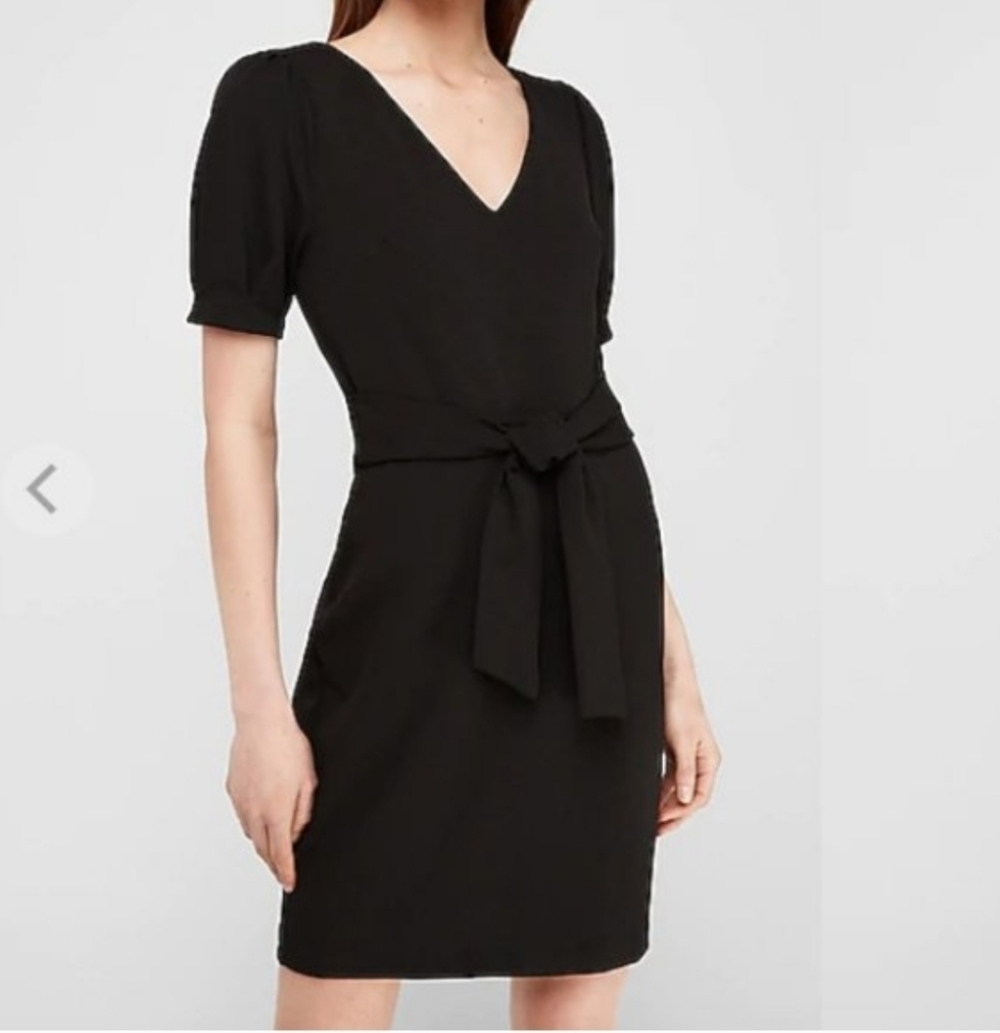 EXPRESS Black Puff Sleeve Belted Sheath V-Neck Bodycon Dress XS LBD Cicktail
